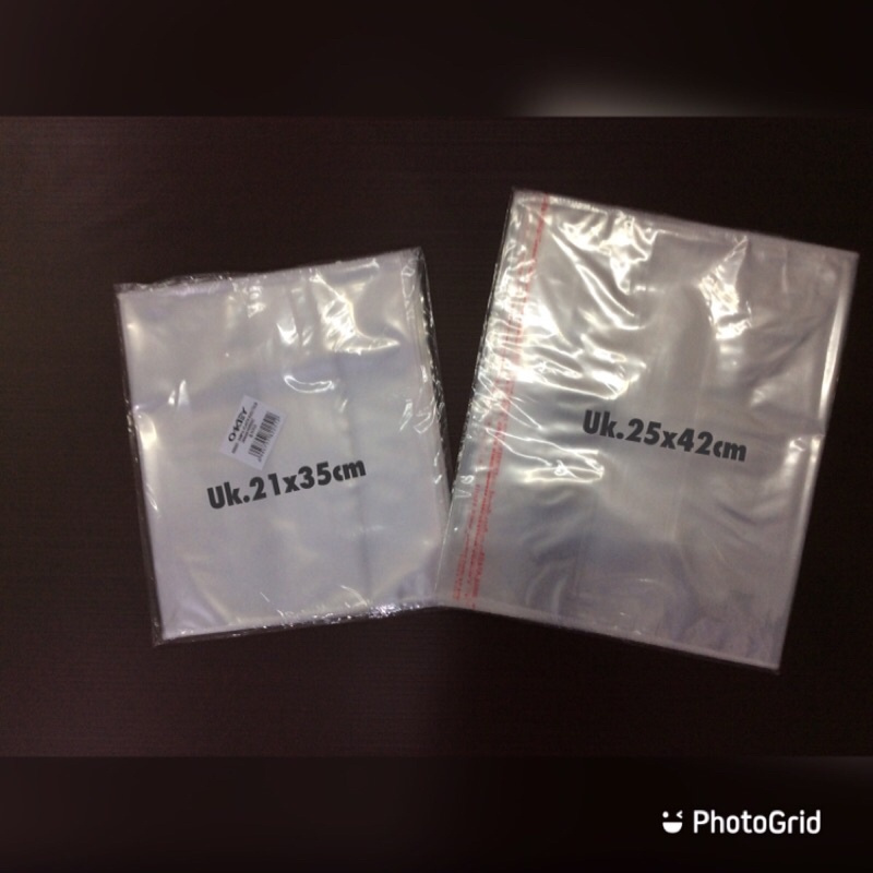 

SAMPUL BUKU, SAMPUL PEREKAT, SAMPUL BUKU PLASTIK PEREKAT KWARTO OKEY