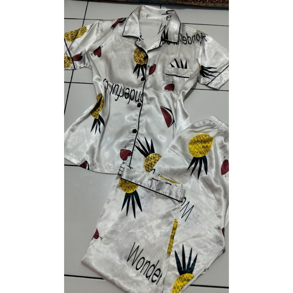 PRELOVED baju tidur satin