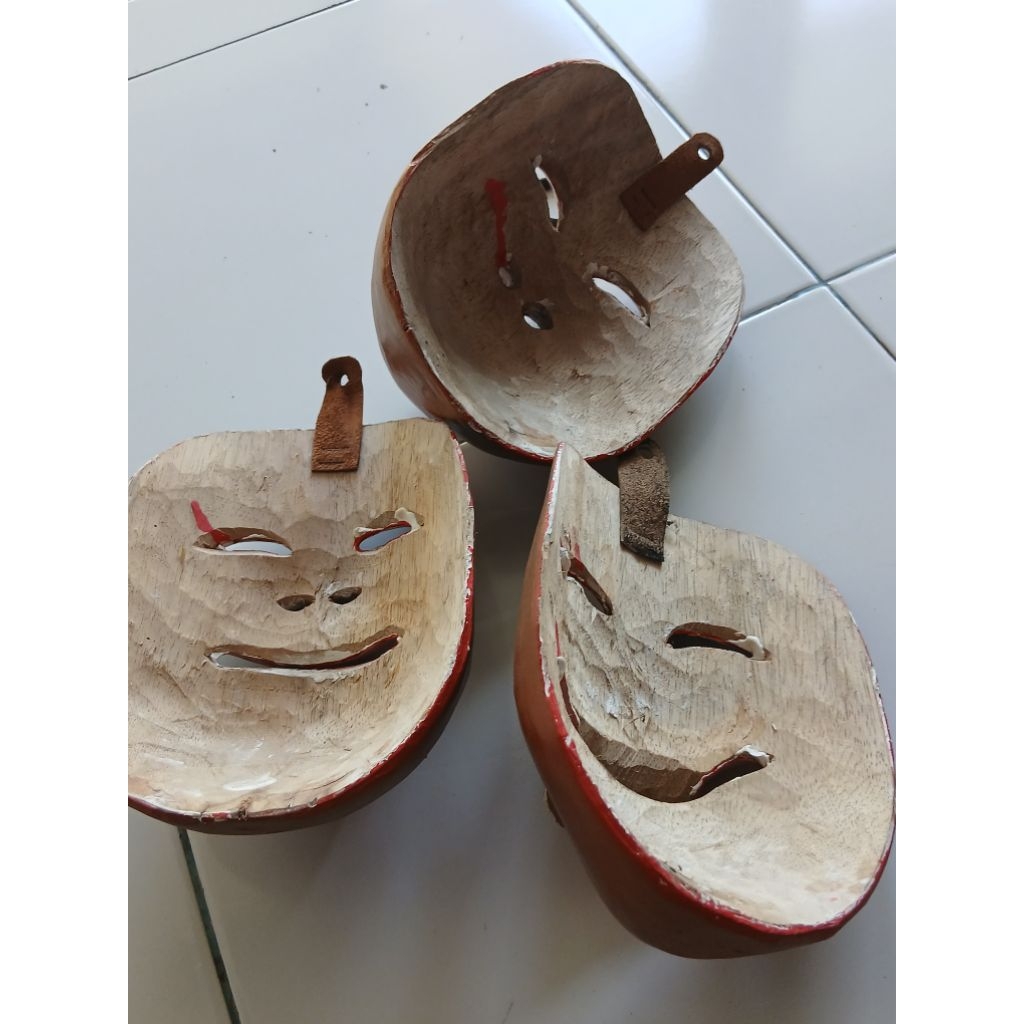 TOPENG LUCU/TOPENG KARAKTER