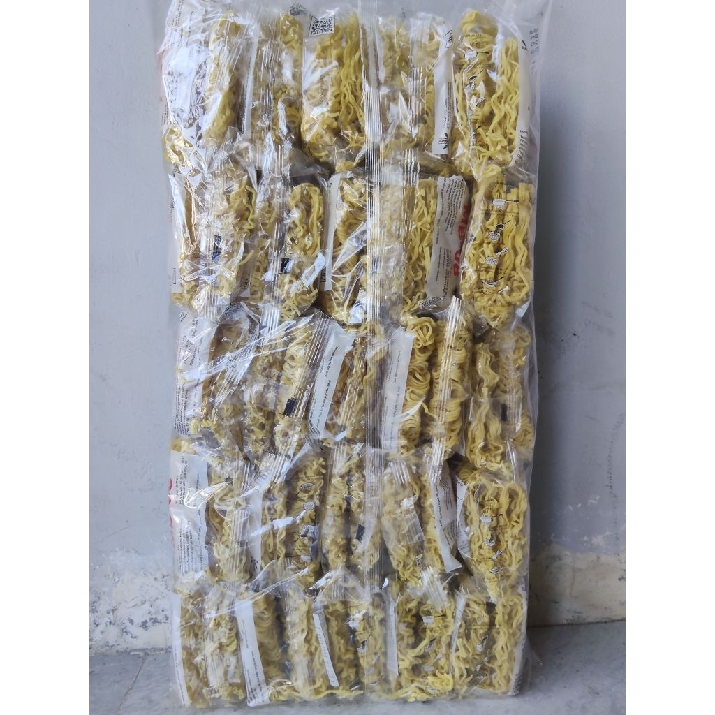 

Mie Burung Dara 1 ball MB-08 Mie Bakso Aci Mie Telor Mie enak Mie kenyal Mie Lembut