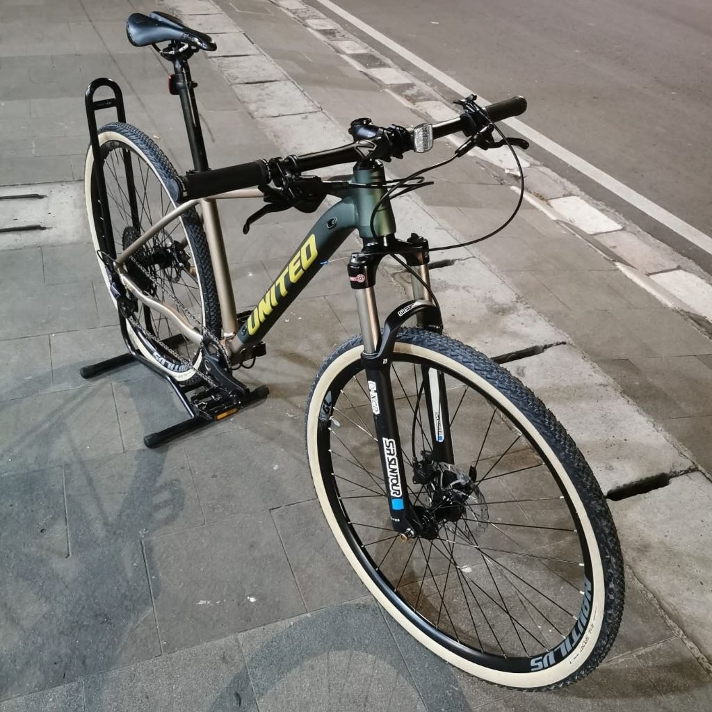 Clovis 6.10  29 sz S