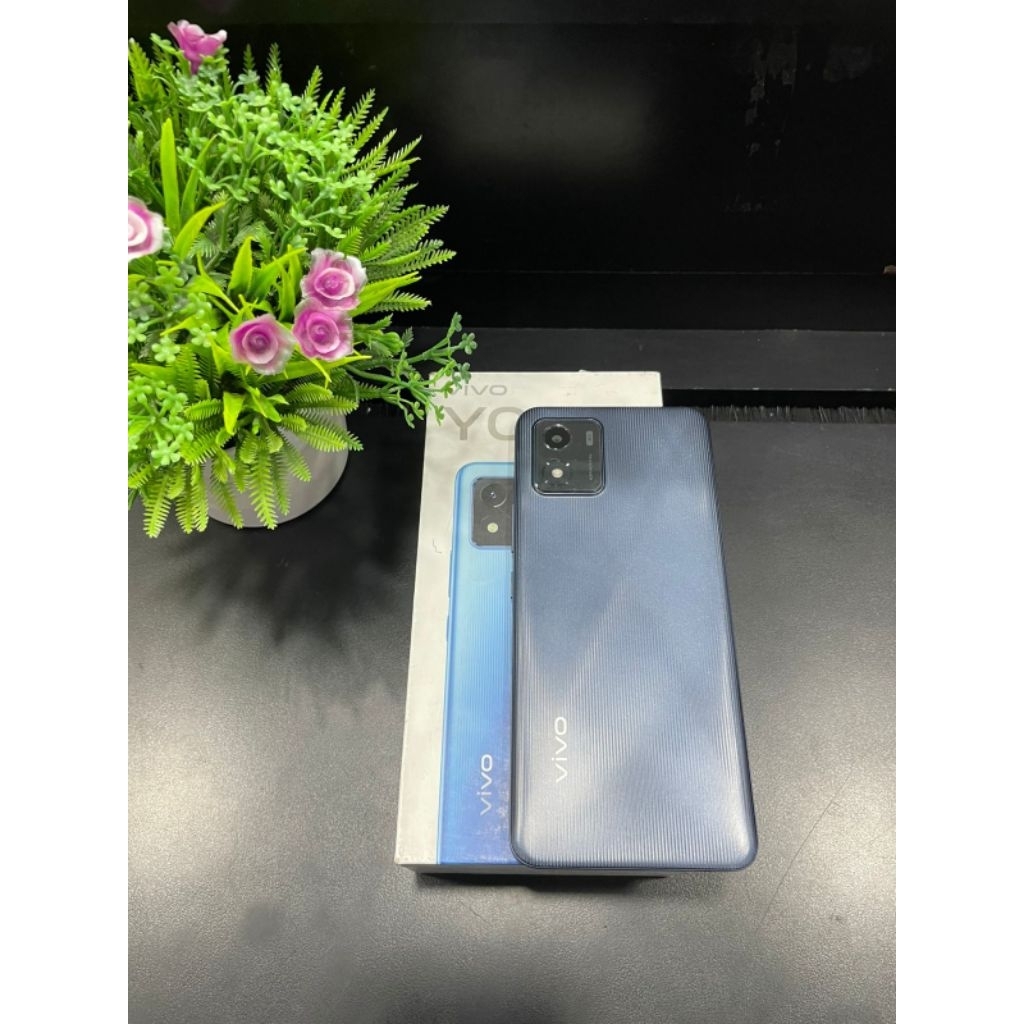 EX -DEMO VIVO Y01 KAPASITAS PENYIMPANAN RAM 2/32GB RAM 3/32GB BATRAY 5000mAh