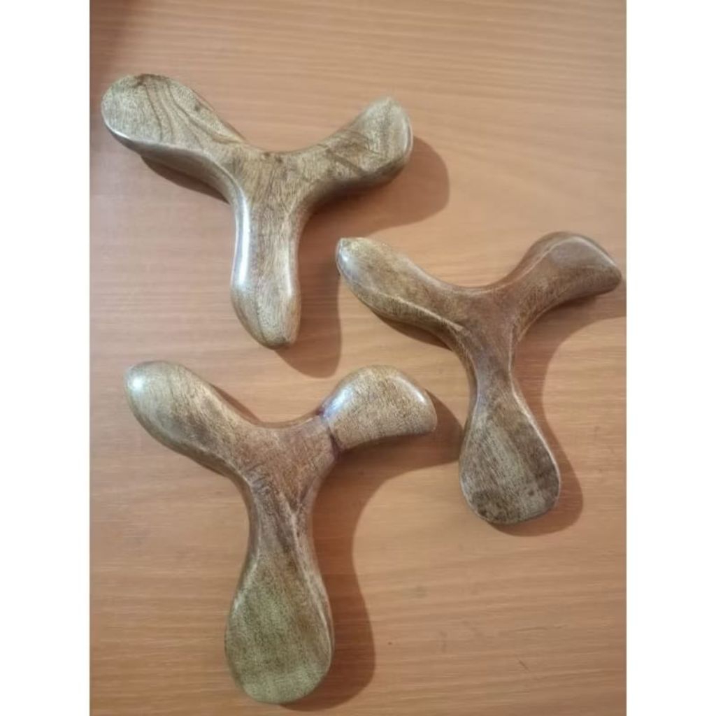 Alat Pijat SEGITIGA Alat Pijat Telapak Kaki Tangan Refleksi Kaki Refleksi Tangan Refleksi Urut Kerok