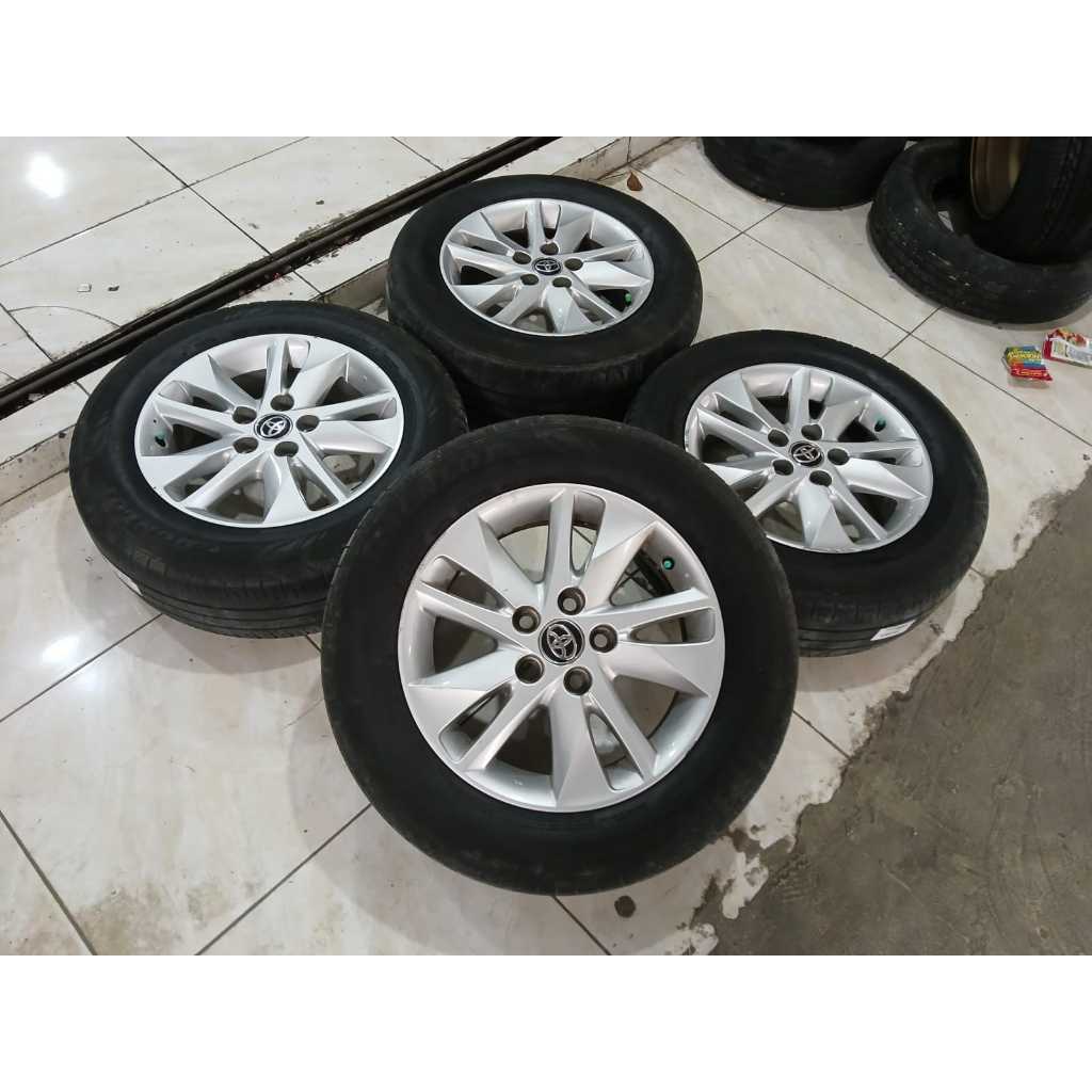 Velg Second Murah Copotan Oem Mobil Innova Reborn Ring 16 Pcd 5x114.3 Ban 205 65 R16