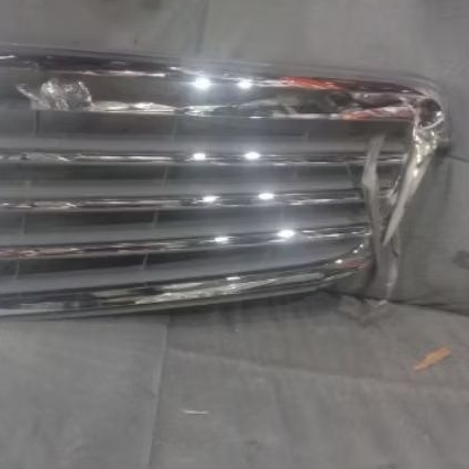 grill Mercedes-Benz c200 w 204 original copotan 2008