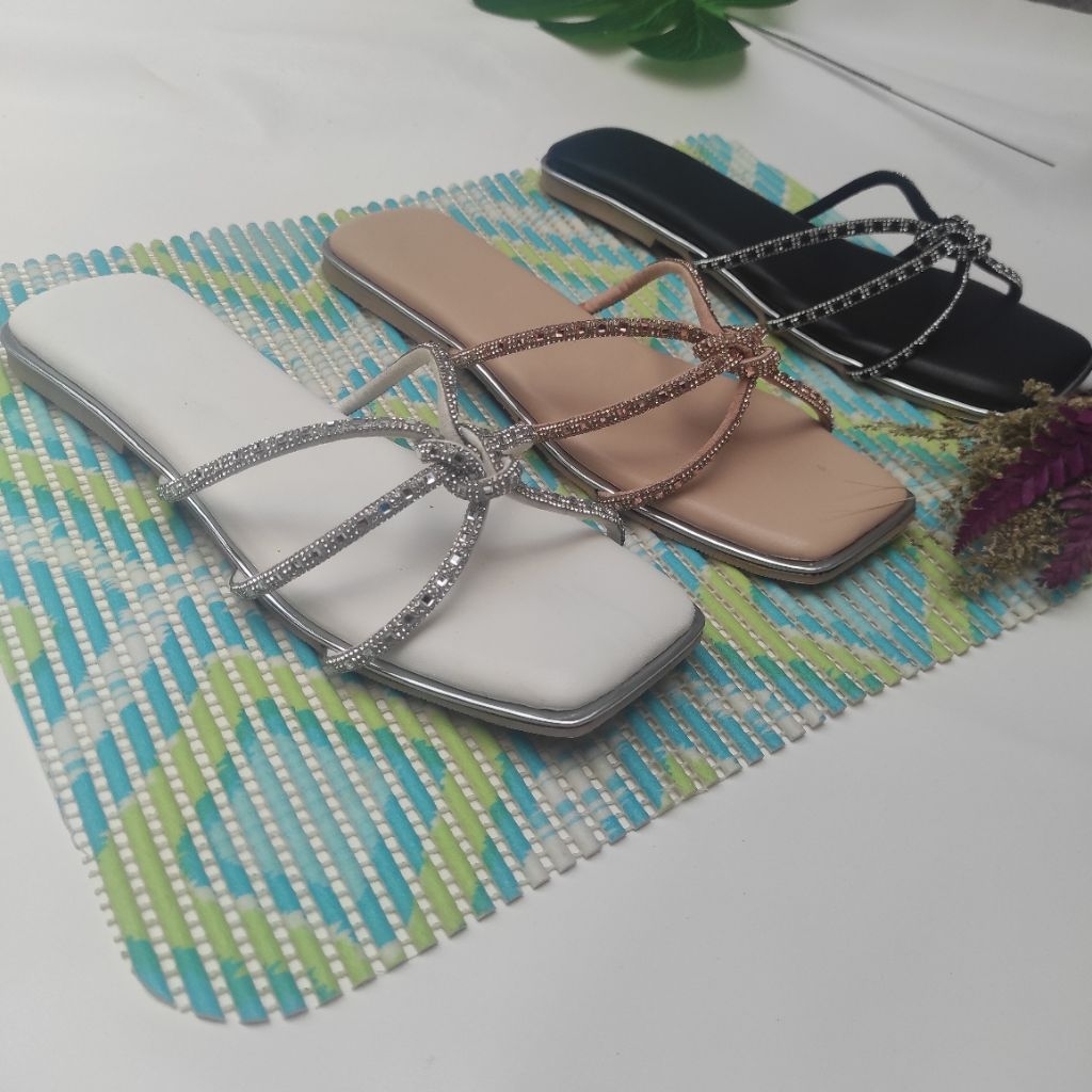 sandal flat casual wanita kekinian[arsy collection 30