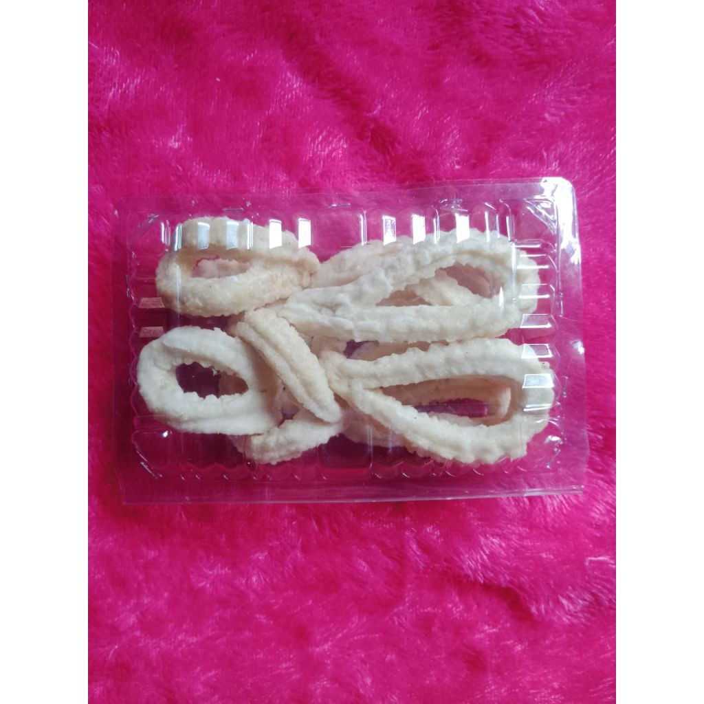 

KUE BEPPA PUTE KHAS BUGIS PER MIKA