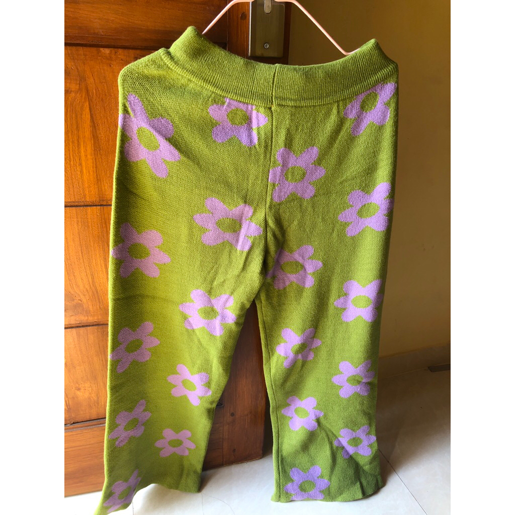 flower knit pants (preloved)