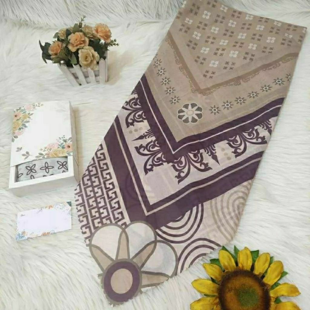 (BISA COD) Hijab Segiempat Voal Motif Jumbo (140 x 140)/ Hijab Hampers