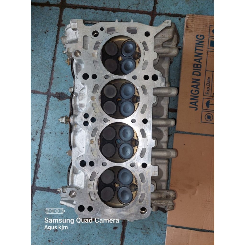 Cylinder Head Deksel Mazda Biante PE