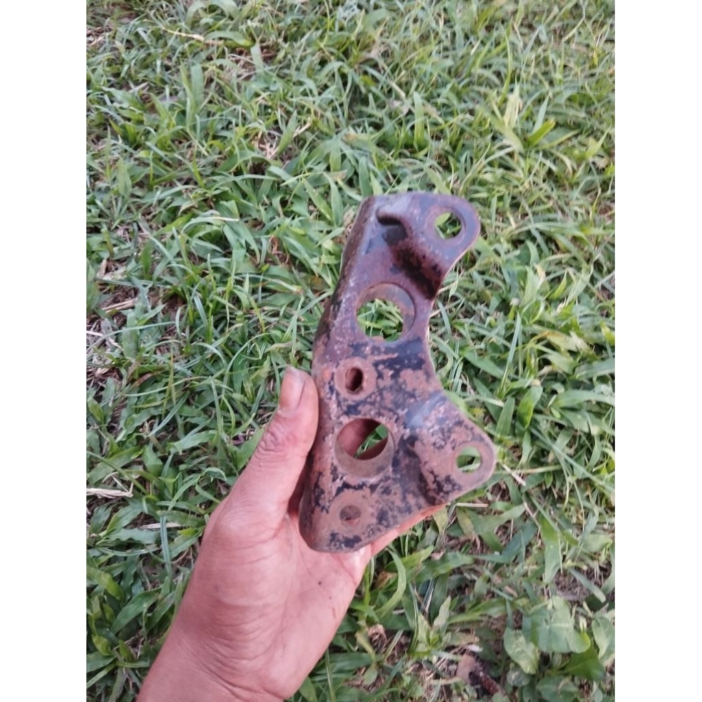 breket pangkon dudukan mesin honda gl pro gl max