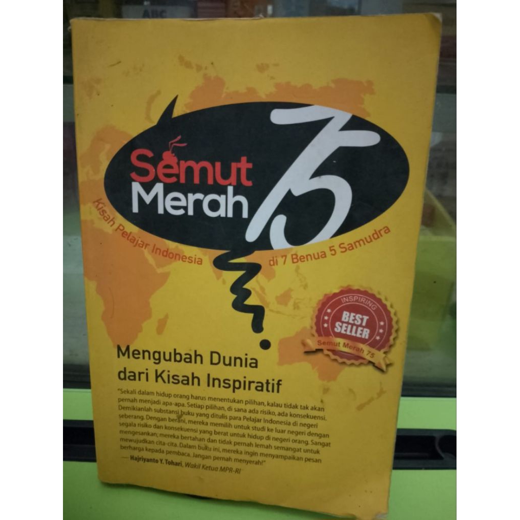 NOVEL "SEMUT MERAH 75 - KISAH PELAJAR INDONESIA DI 7 BENUA 5 SAMUDRA"