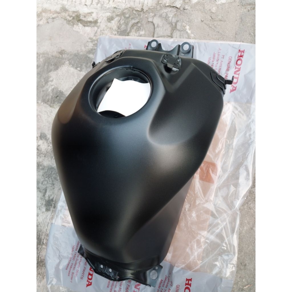 Tangki New CB150R new cb150R led v2 v3 2016-2020 Original