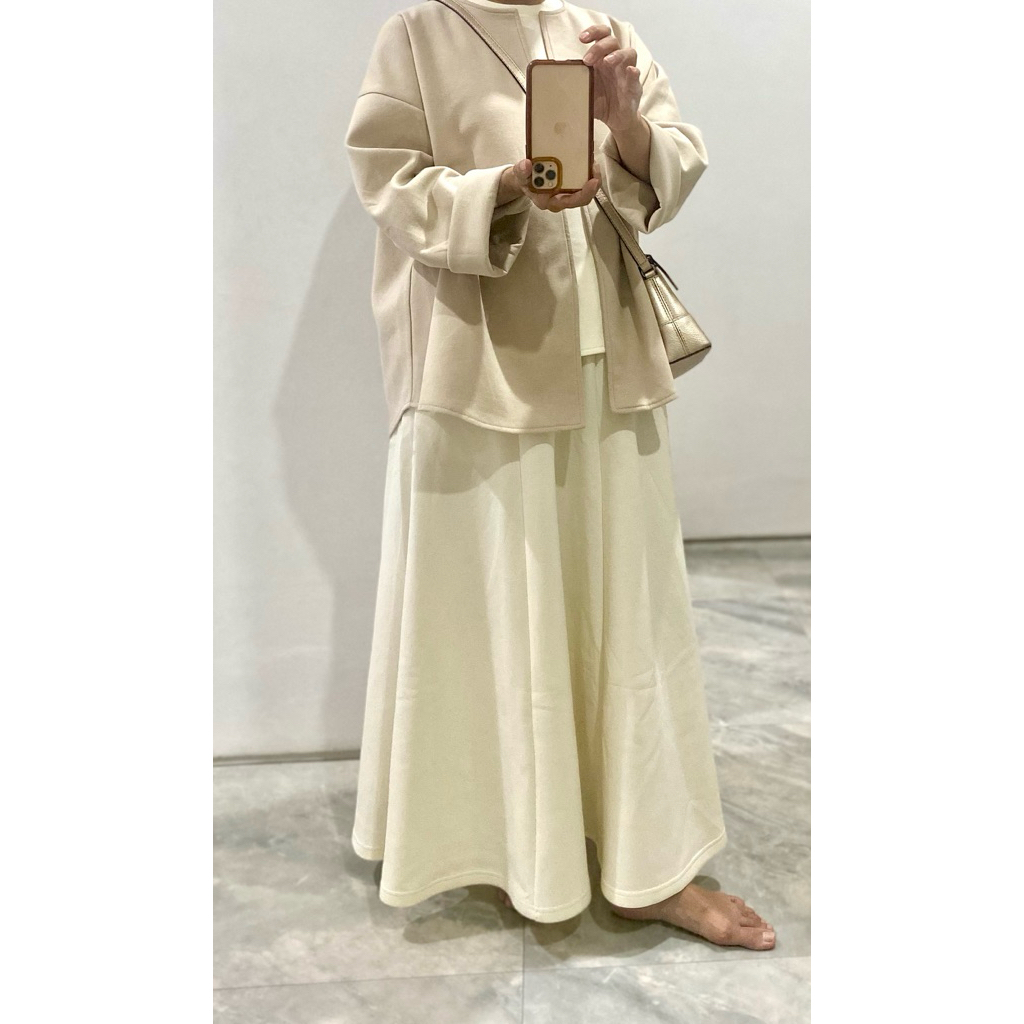 Outer Saba modest - minimalis outer