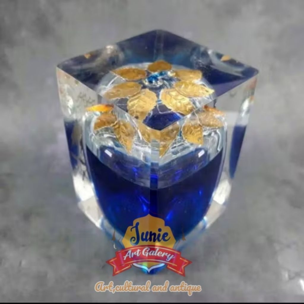 

Minyak Buah Apel Biru Turkey