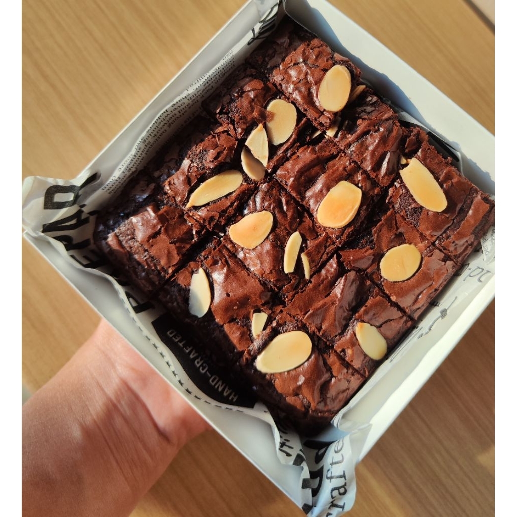 

Fudgy Brownies/ Brownies small size 10x10