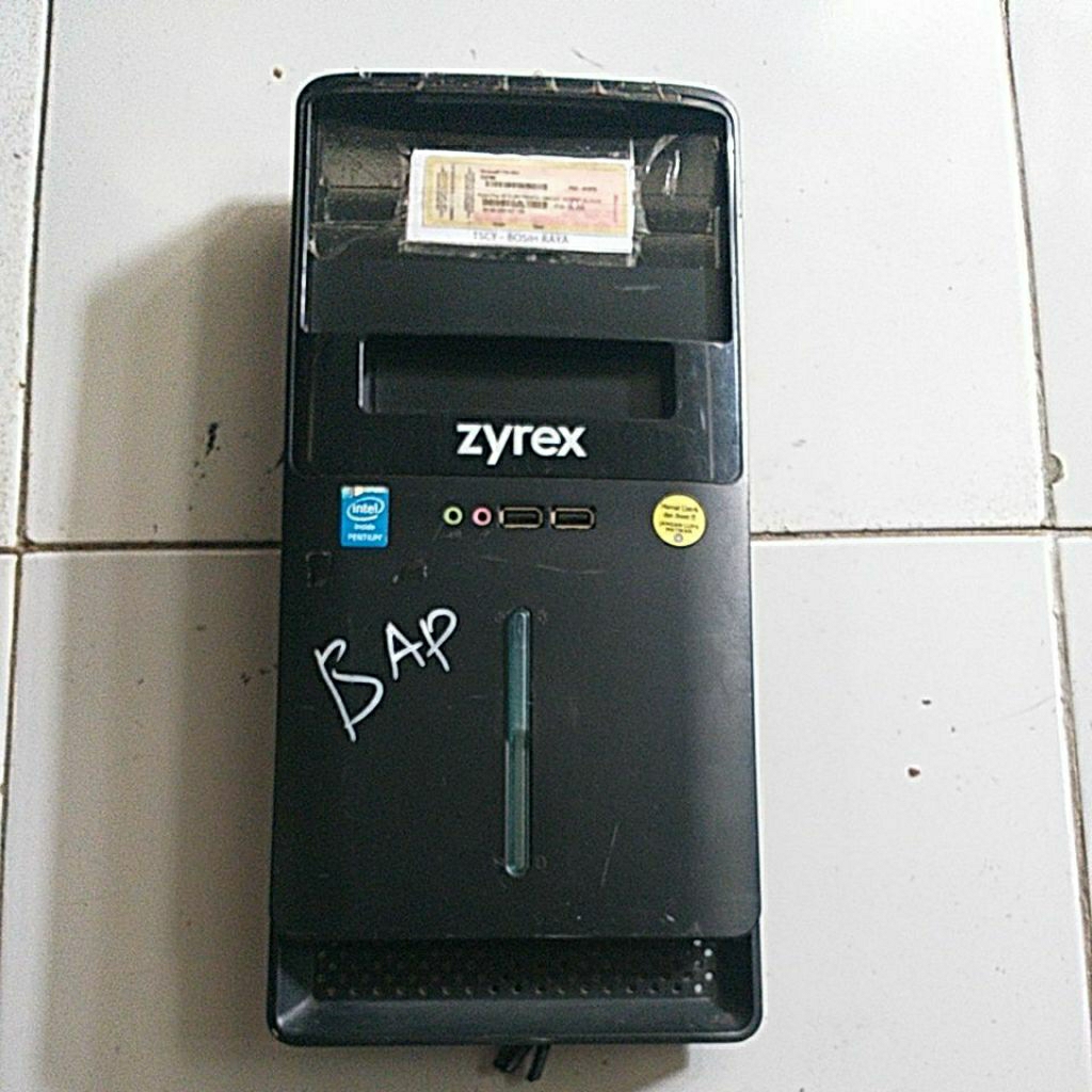 Casing Bagian Depan CPU Merk Zyrex