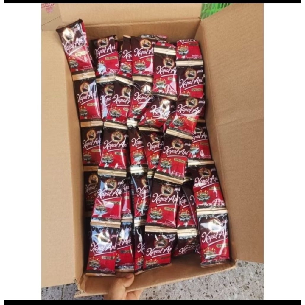 

Aneka kopi goodday cappocino,kapal api ,top coffe