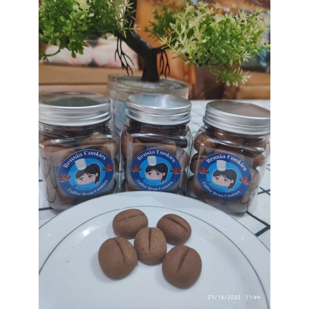 

Mini Coffee Bean Cookies