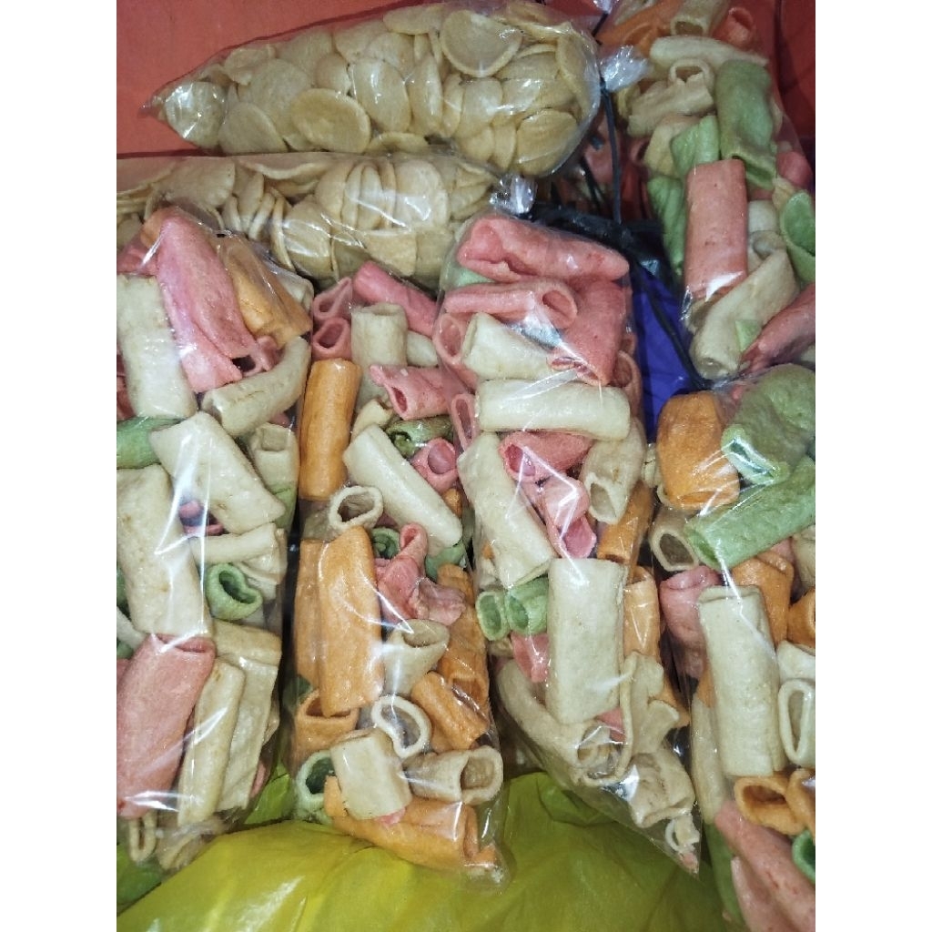 

Kerupuk Bolong Tengahe Matang ± @120gram / 1 Bungkus (Sudah Di Goreng)