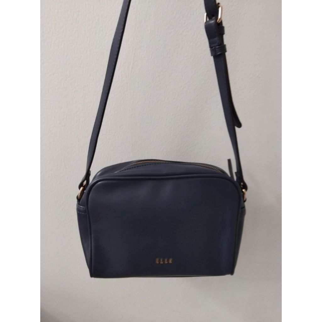 Preloved Elle Sling Bag
