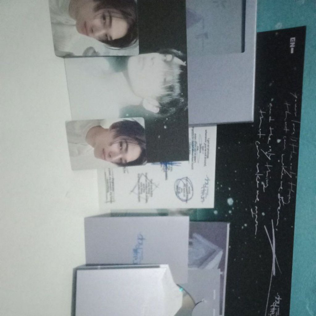 [ BOOKED ] RIKI YZY PHOTOCARD R:U