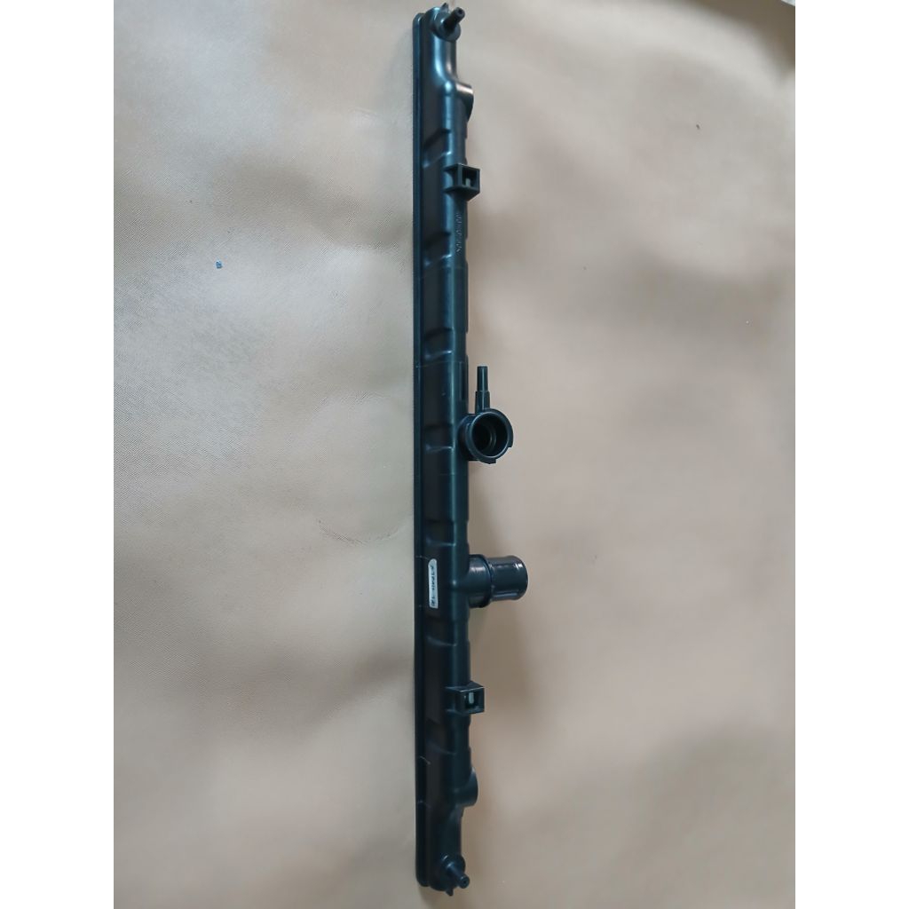 UPPERTANK RADIATOR NISSAN X -TRAIL T30