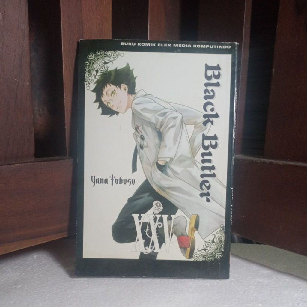 Komik BLACK BUTLER 25,buku baik used seken bekas preloved original