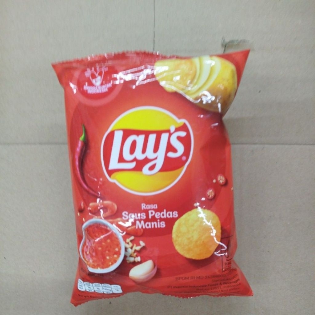 

snack Ciki Lays Rasa Pedes manis