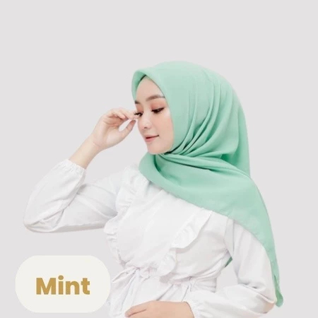 Fashion Shop Hijab Segiempat BELLA SQUARE pollycotton premium Mint Premium