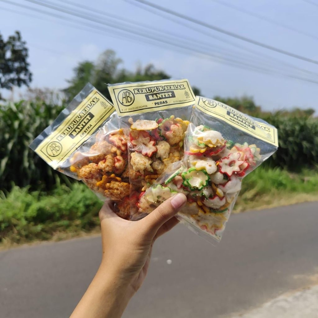 

KERUPUK SEBLAK (BINTANG) bantet termurah