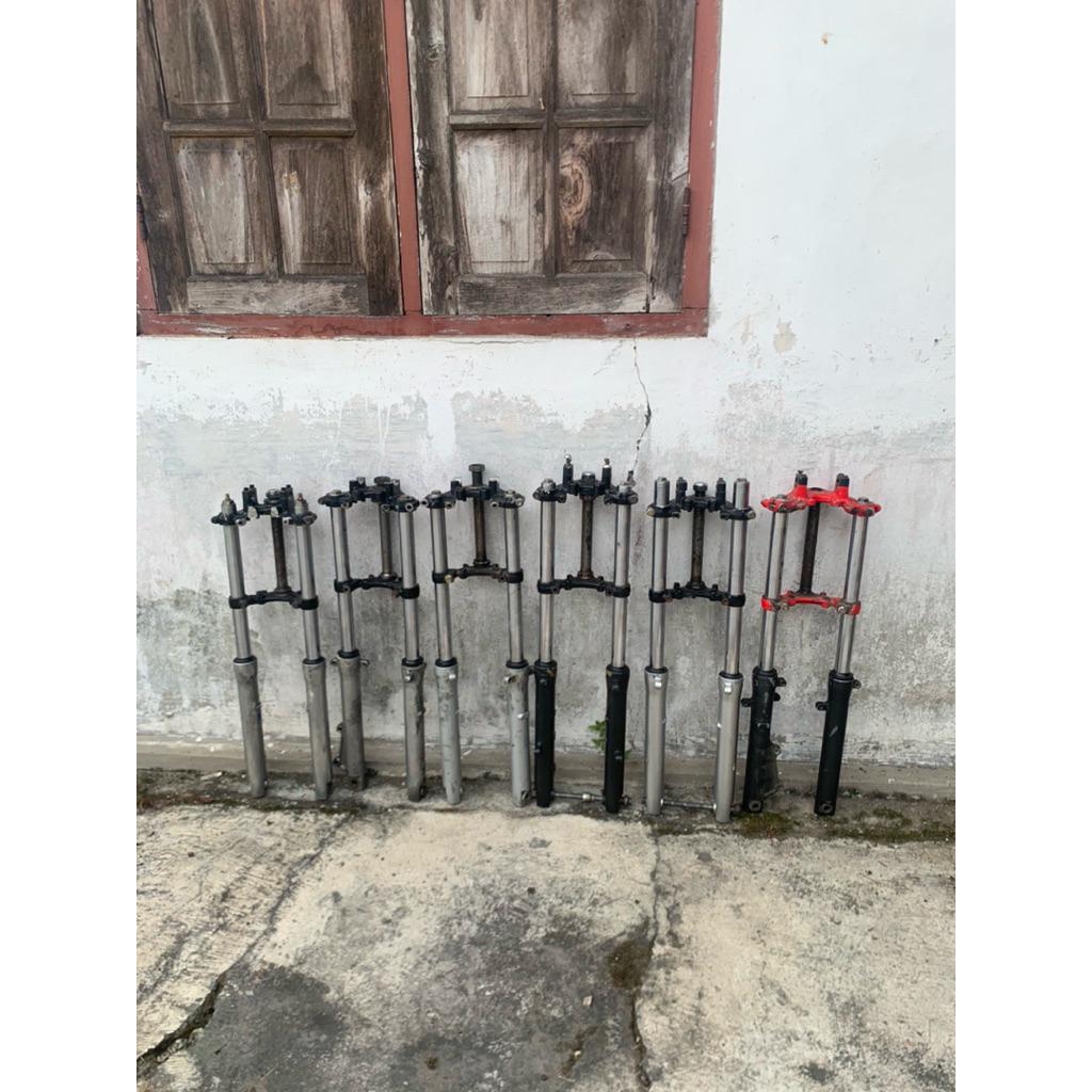 shok depan megapro dan tiger