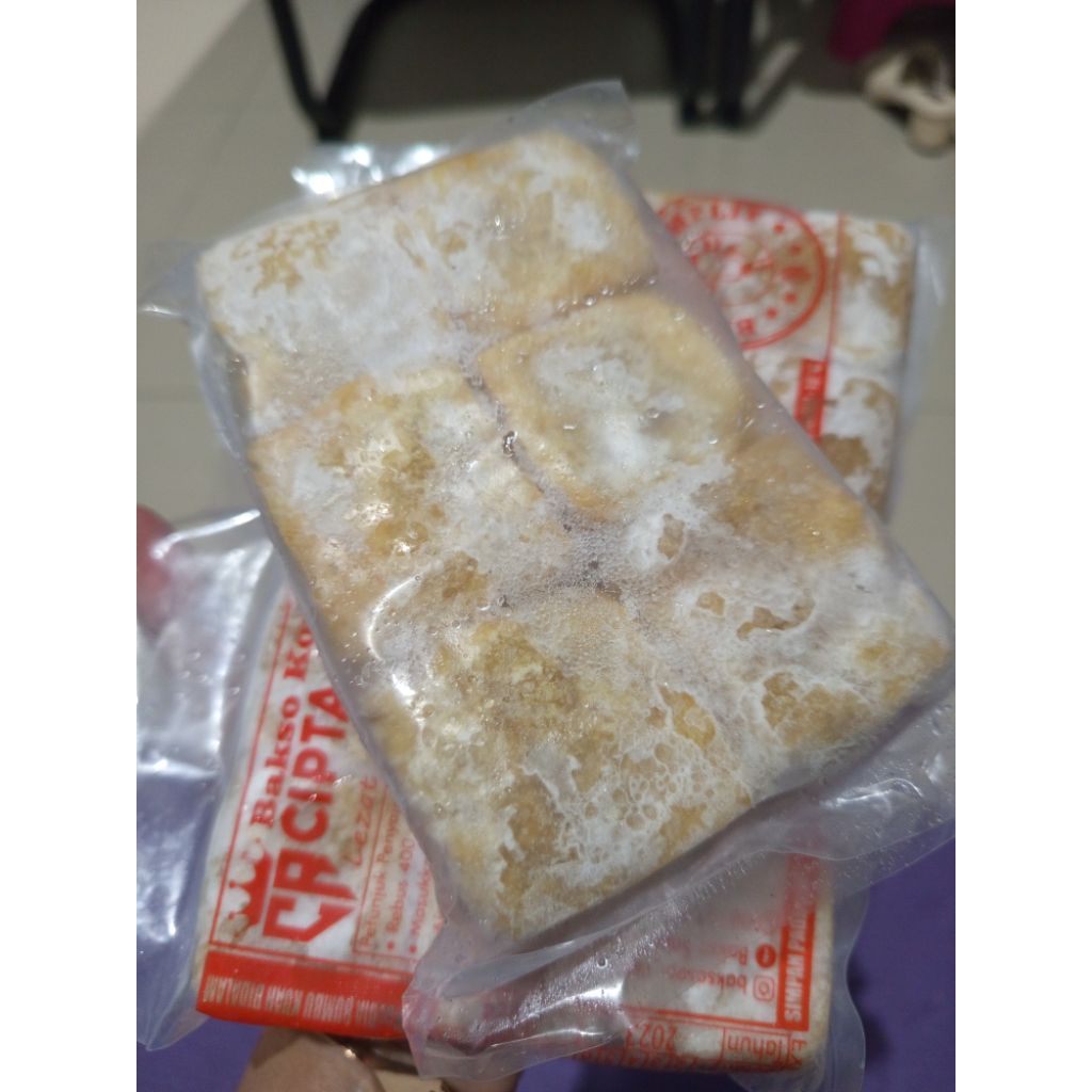 

TAHU BAKSO AYAM ISI 6 POTONG