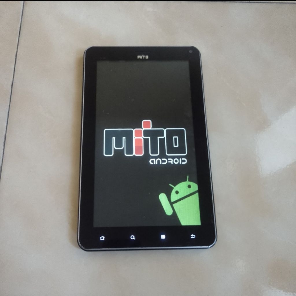 MITO TAB T970 layar 9 inchi kondisi mati - baca deskripsi