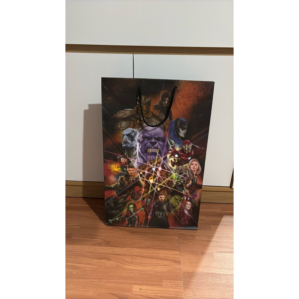 

paperbag/paper bag/tas kertas/kantong belanja Avengers ori malaysia
