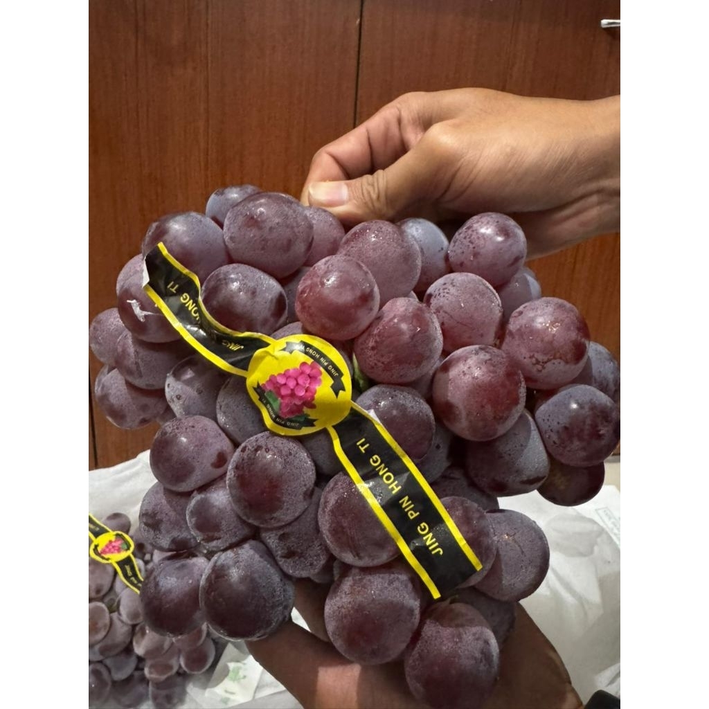 

Anggur merah royal valley premium