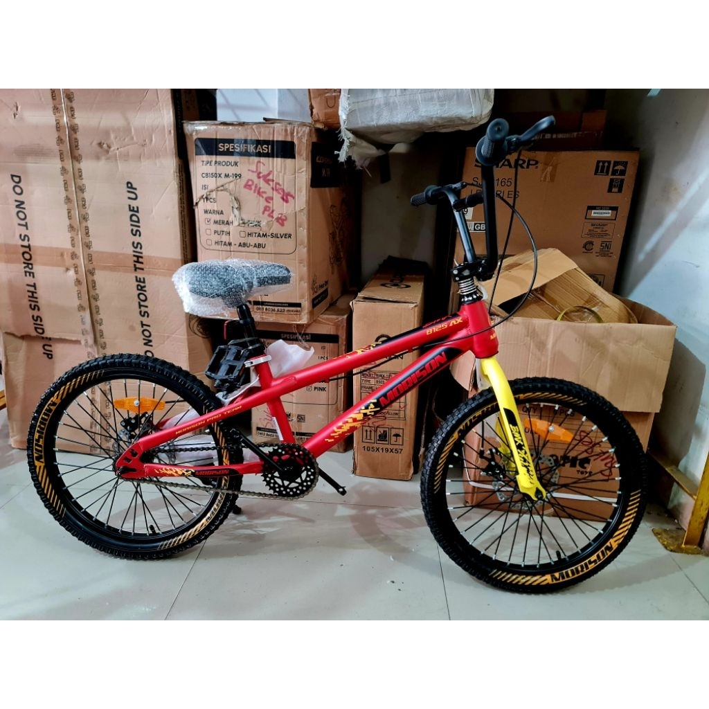 SEPEDA BMX 20 INCH MORISON BY PACIFIC ( MEMILIKI REM CAKRAM ) ( Warna Merah / Red )