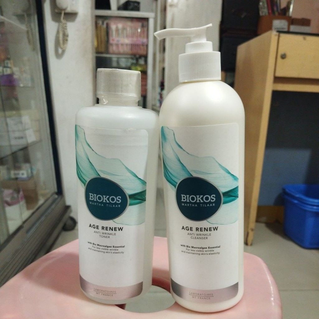 BIOKOS AGE RENEW TONER DAN MILK CLEANSER