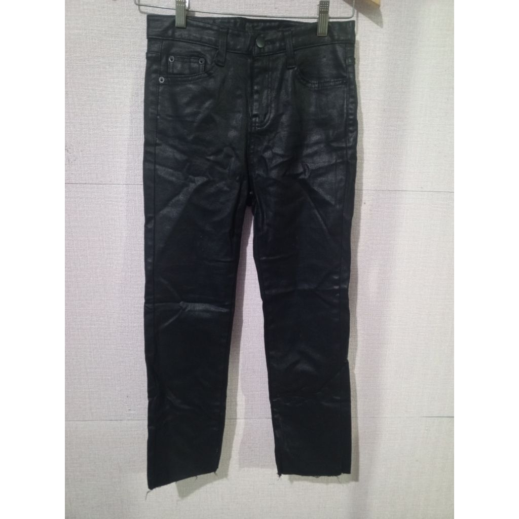 celana panjang jeans wanita morphin size 27,28 second