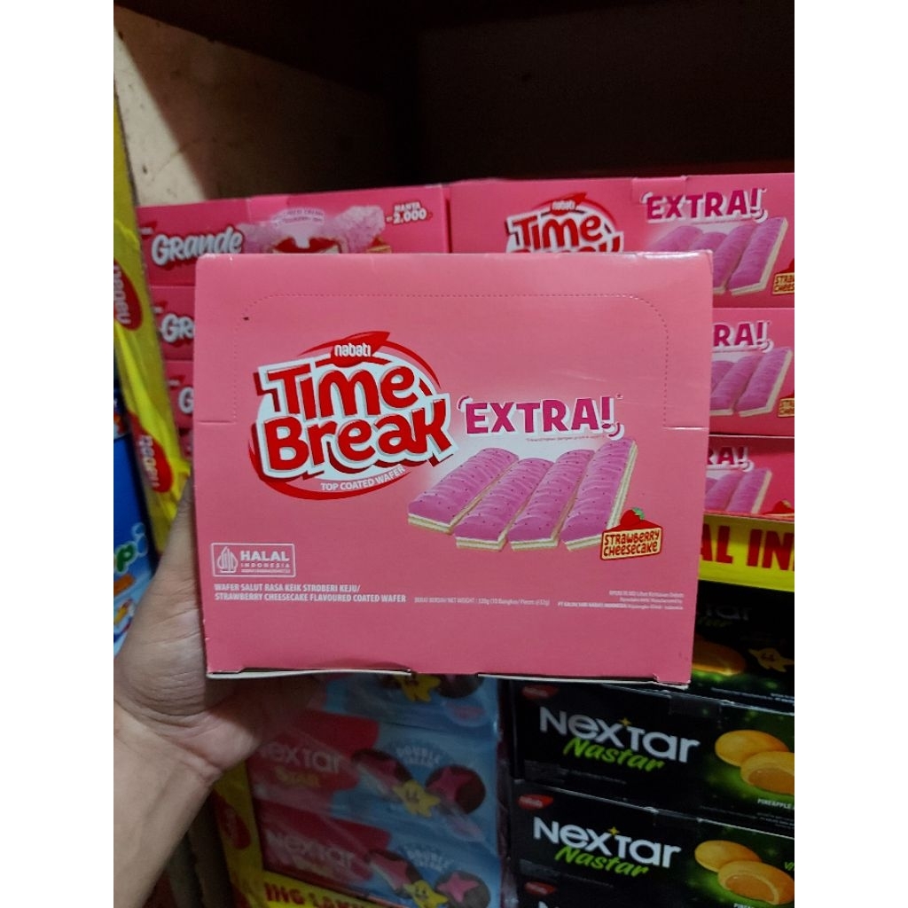 

WAFER NABATI TIME BREAK COKELAT / STRAWBERRY