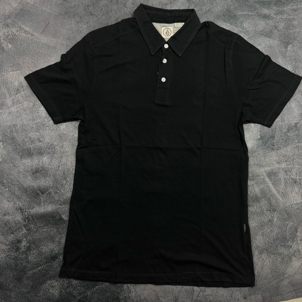 Baju Kaos Kerah Pria Volcom