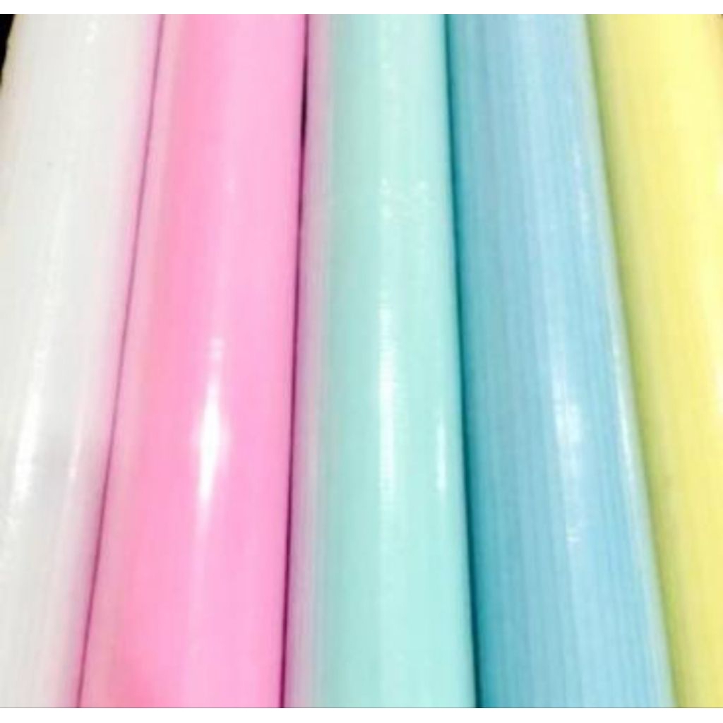 

Karton BC Manila Ukuran 61 x 86 cm Biru / Hijau / Hitam / Kuning / Pink / Putih - Gulung isi 10 Lembar.