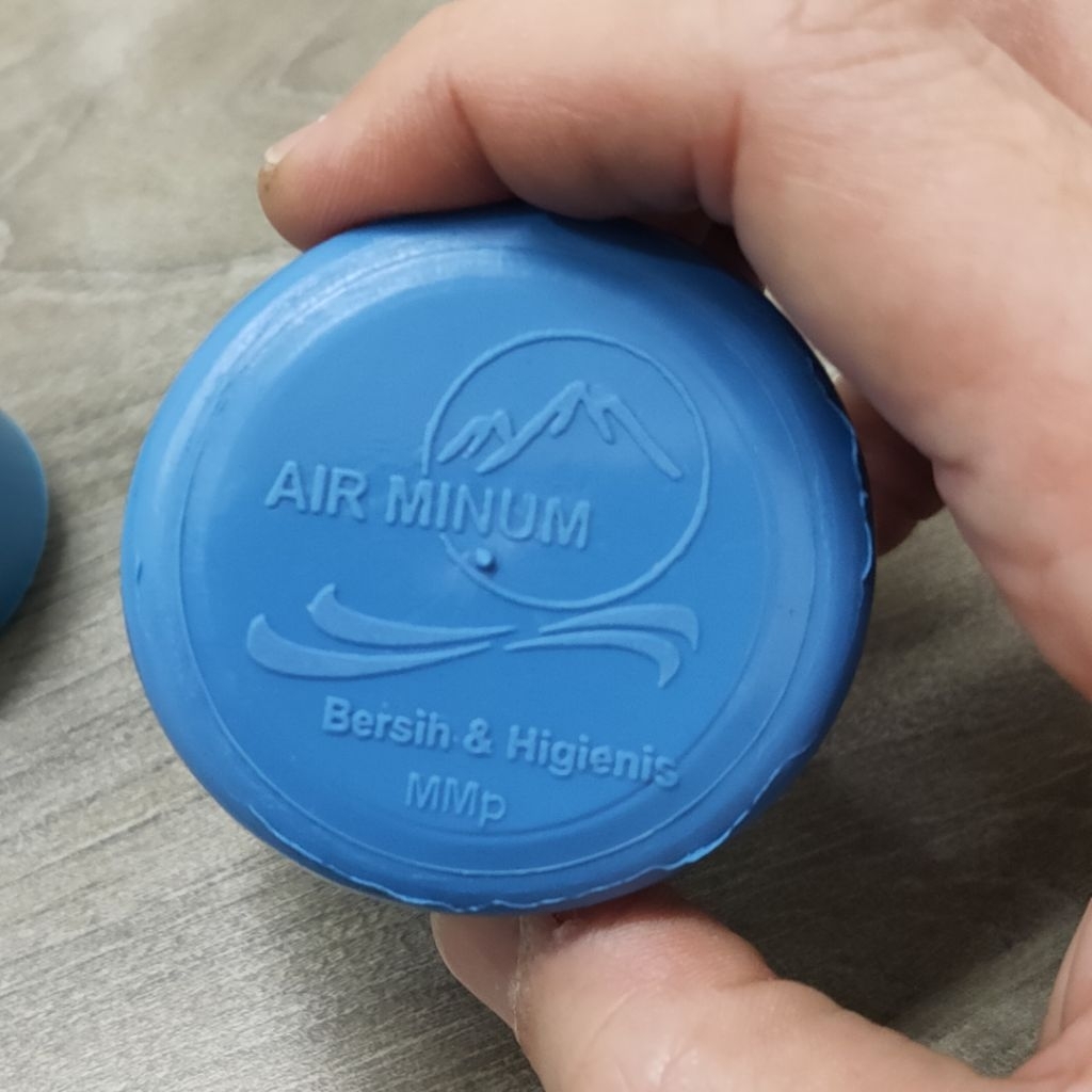 Tutup Galon Isi Ulang Susun Gunung Tinggi 25mm