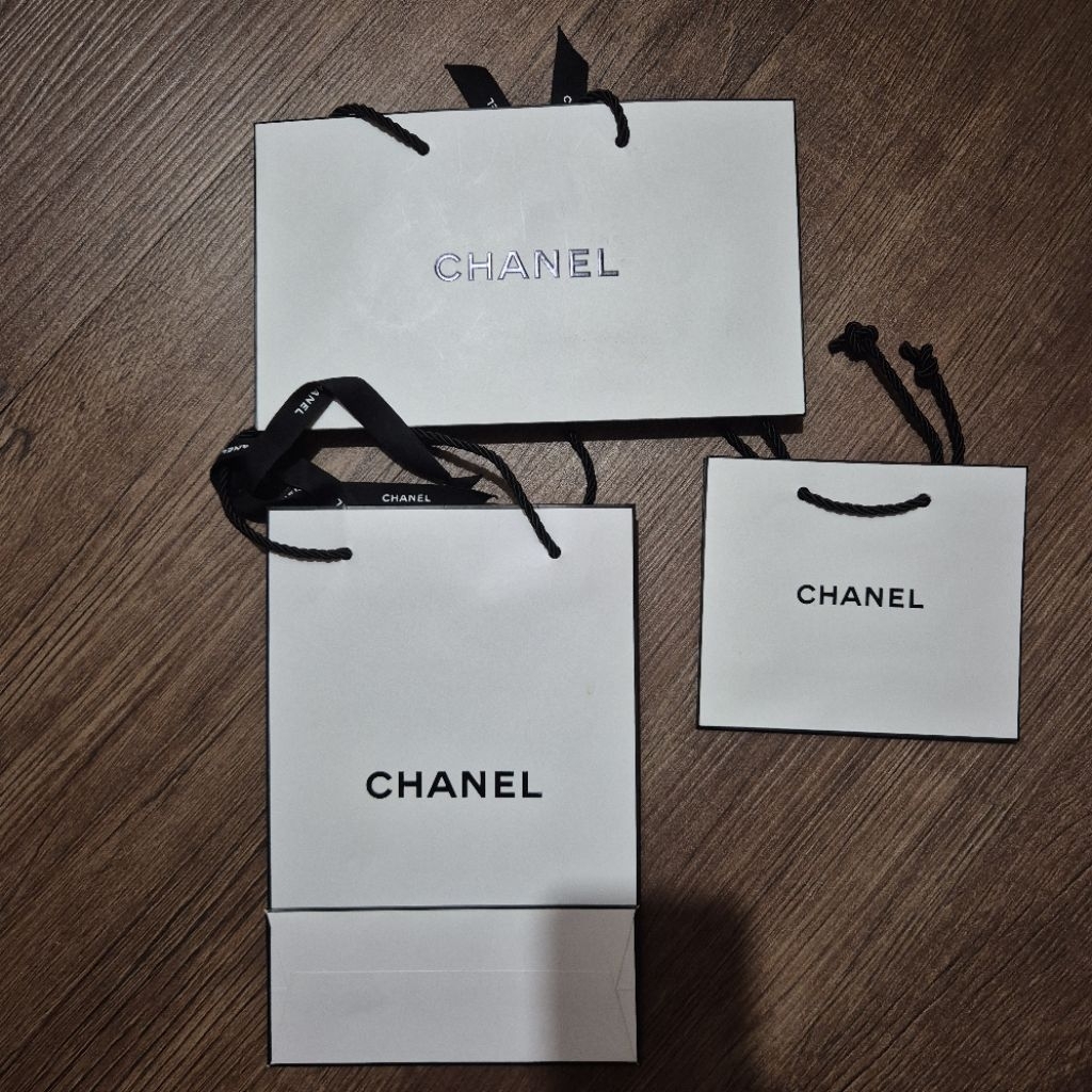 

paper bag chanel authentic