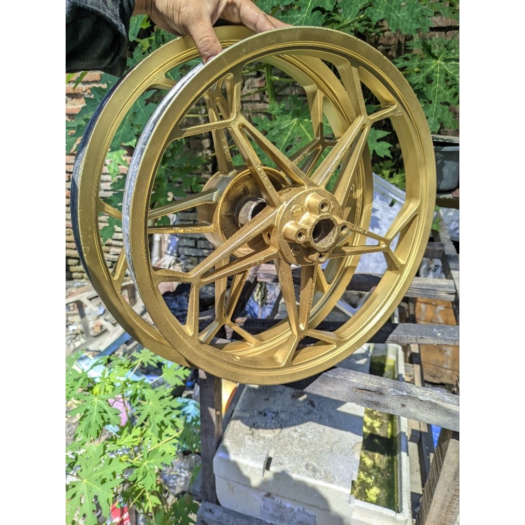 velg Bintang kaze zone ring 17 ori