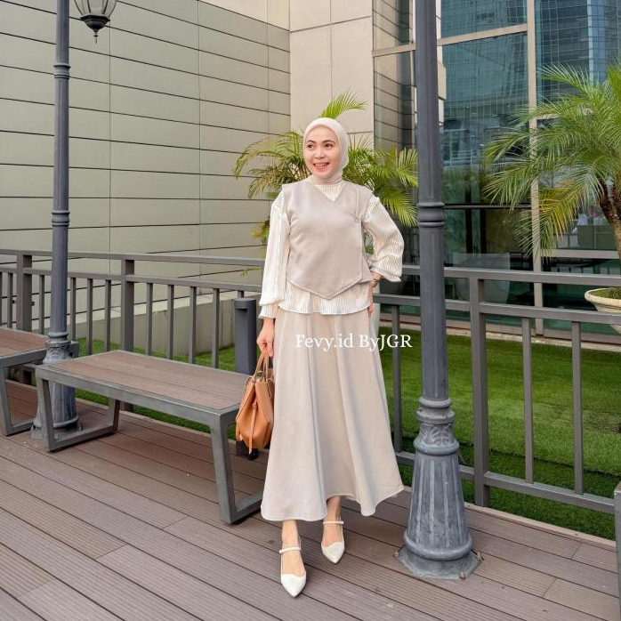 Jeslyn Set Vest Korean Style Rompi Kekinian - Rompi Korean Style Wanita