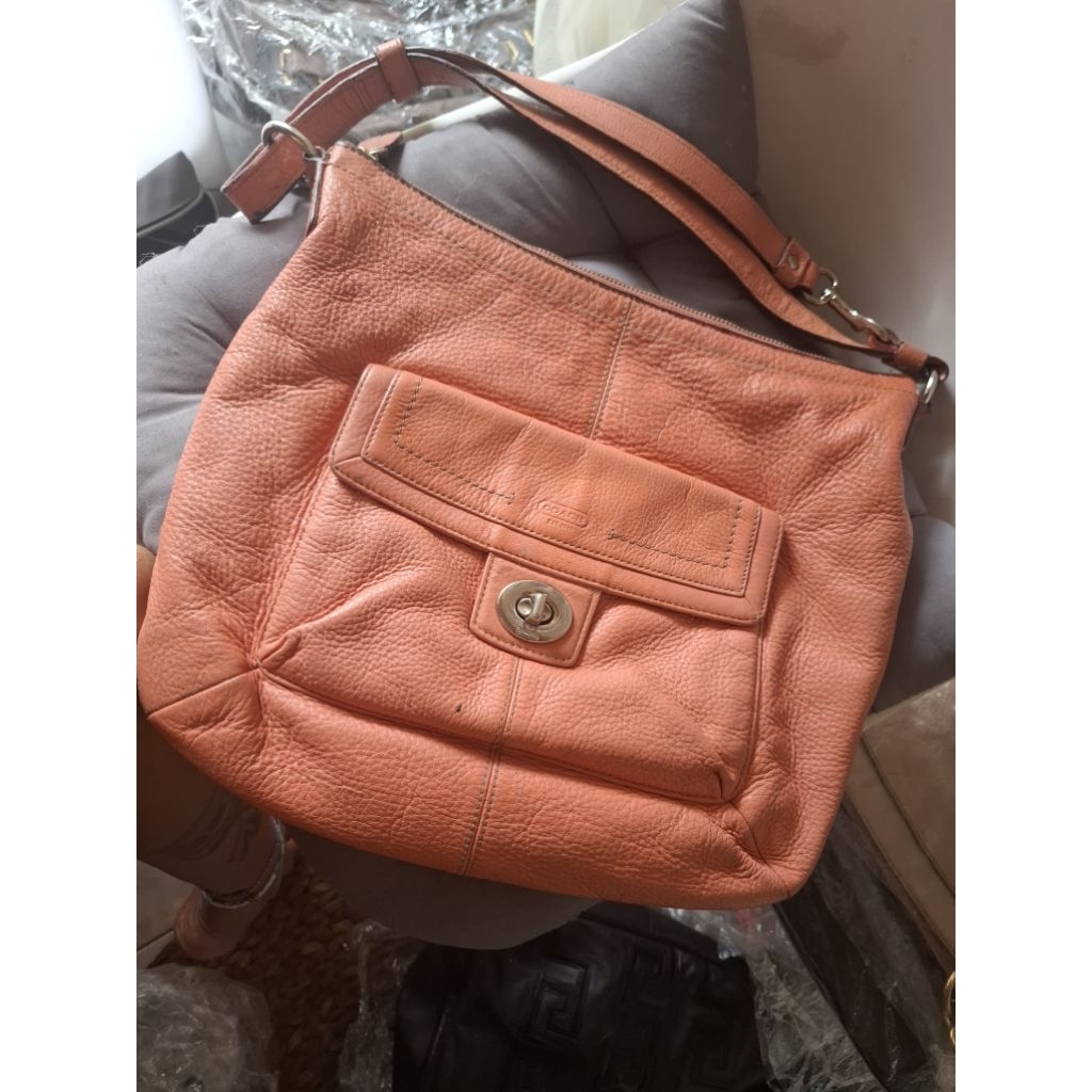 Preloved sling bag - COC penelope