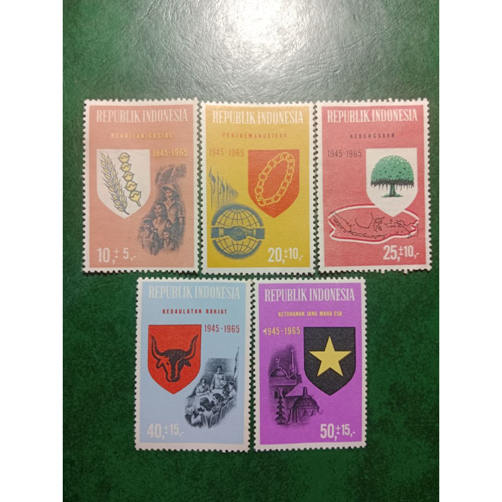 

Prangko Indonesia 5 Pcs Pancasila tahun 1965 UN USED