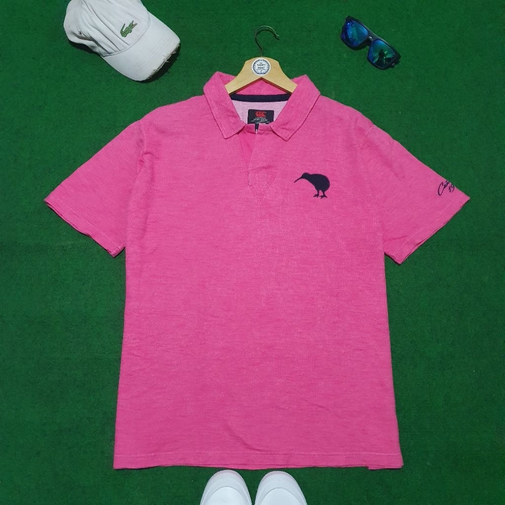 kaos kerah CANTERBURRY