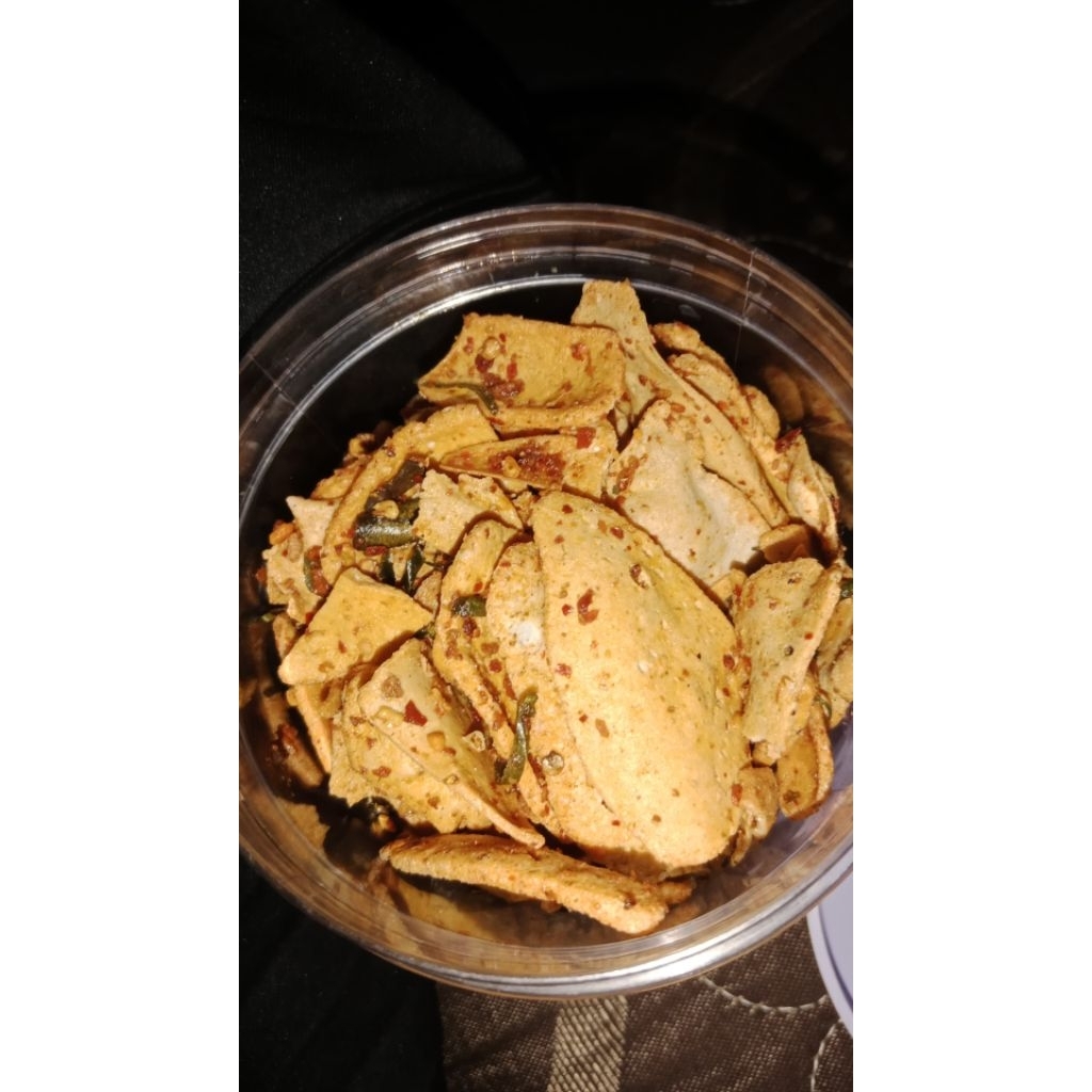 

KRIPIK BASRENG PEDAS DAUN JERUK